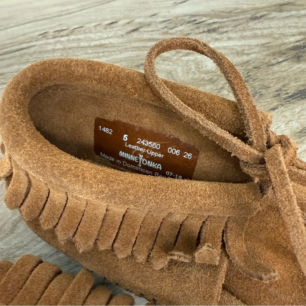 Minnetonka Tan Kids Moccasins